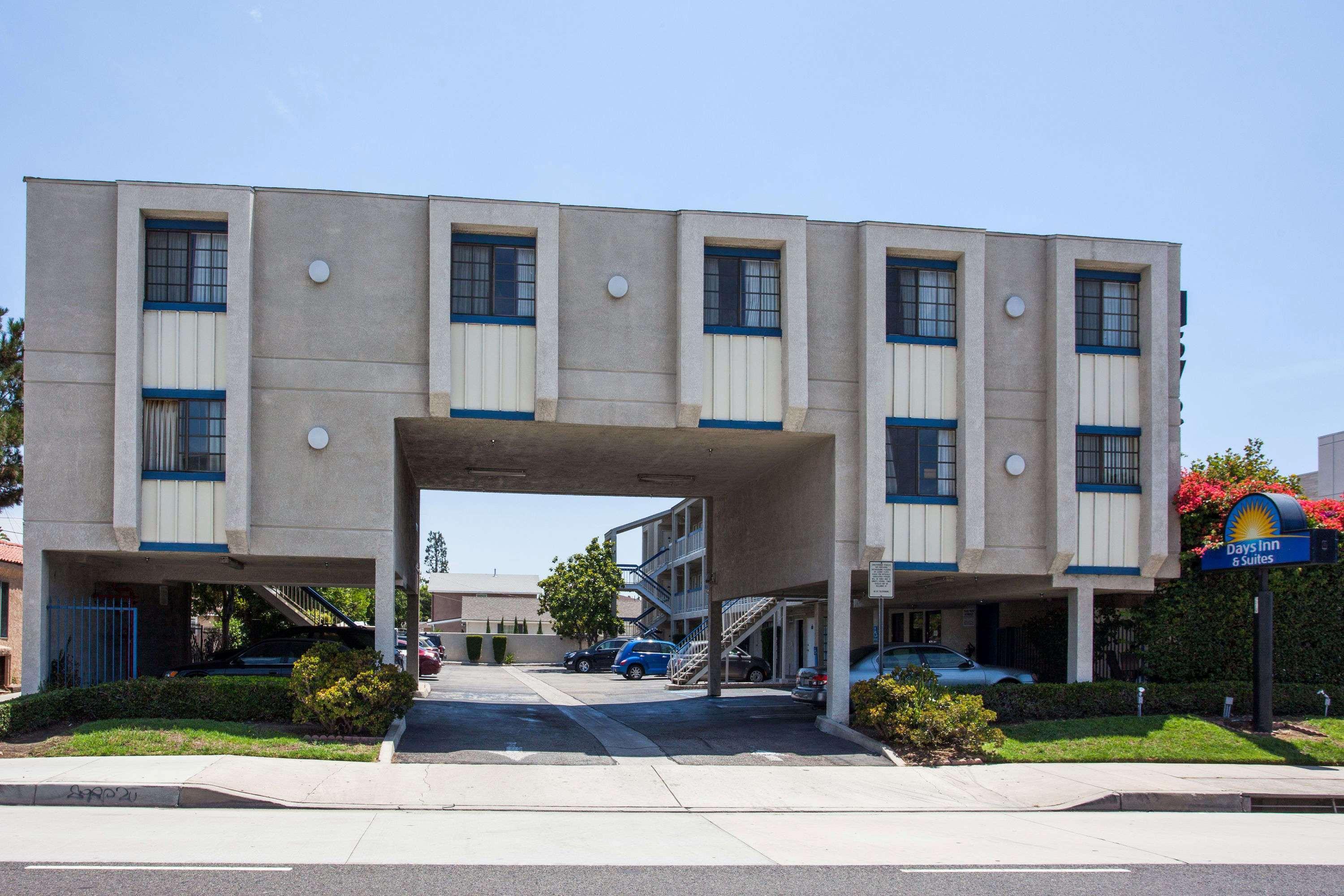 Days Inn By Wyndham Orange Anaheim Eksteriør billede